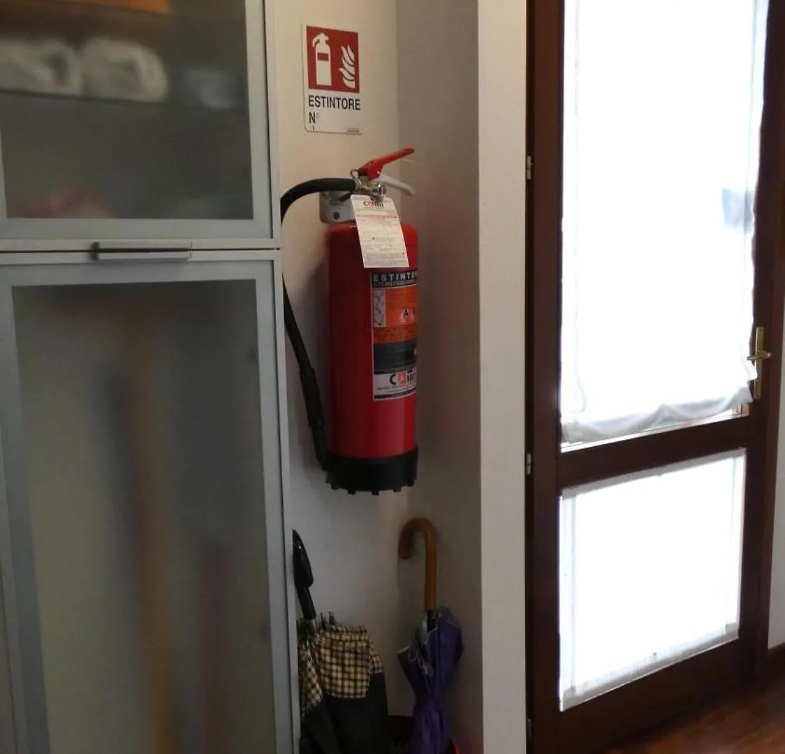 Mamma Mia On Ground Floor With Private Parking Tv-Venice Treviso İtalya