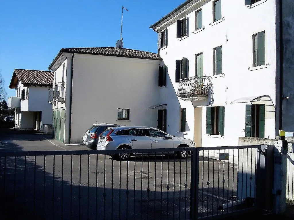 Mamma Mia On Ground Floor With Private Parking Tv-Venice Treviso Apartament